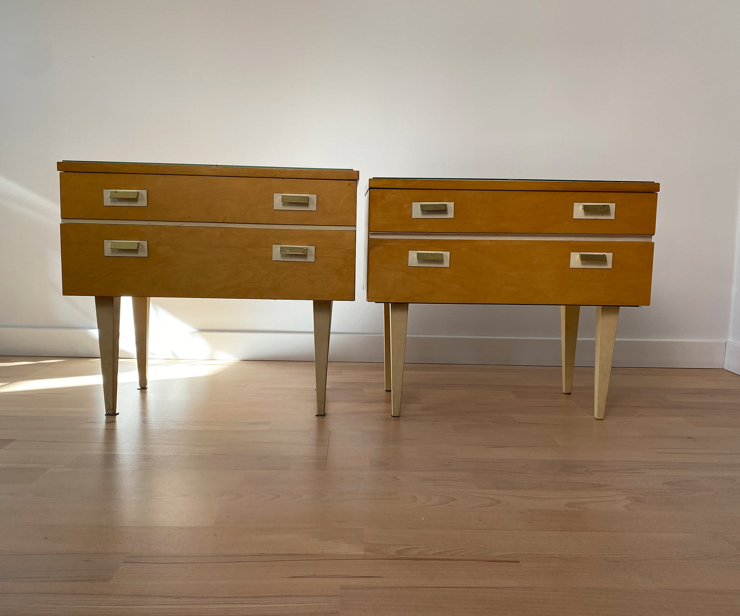 Dwie małe szafki nocne | vintage NRD | modernizm lata 60 skandynawski