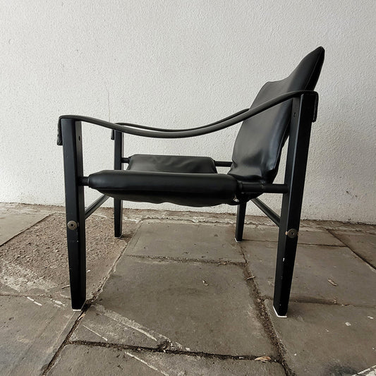 Fotel "Arkana" Maurice'a Burke | ikona designu | skórzany czarny